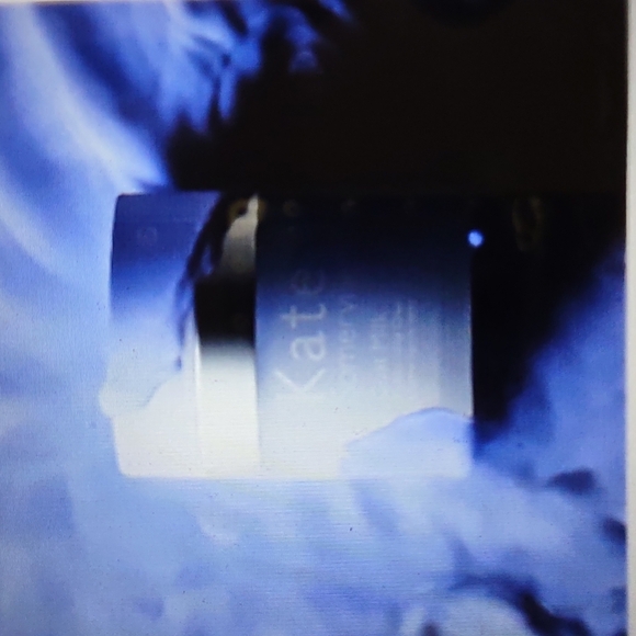 NEW Kate Somerville Goat Milk Moisturizing Cream 1.7 fl. oz. - Picture 11 of 12